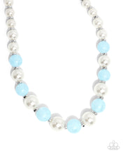 Load image into Gallery viewer, Complete Look - Blue and icy pearls necklace and bracelet
